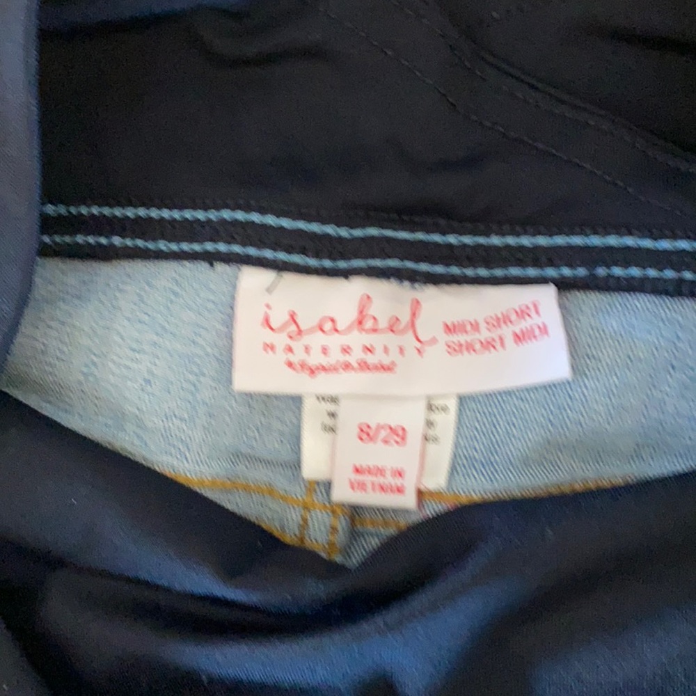 Maternity shorts